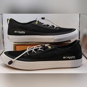 Columbia Black and White Low-Top Sneakers